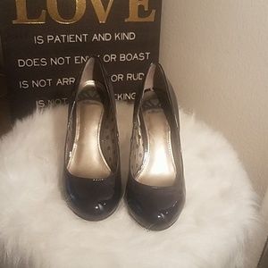 SIZE 6 Navy Blue Pump